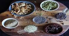 os mejores alimentos para la salud del cabello y fortalecer las uñas.